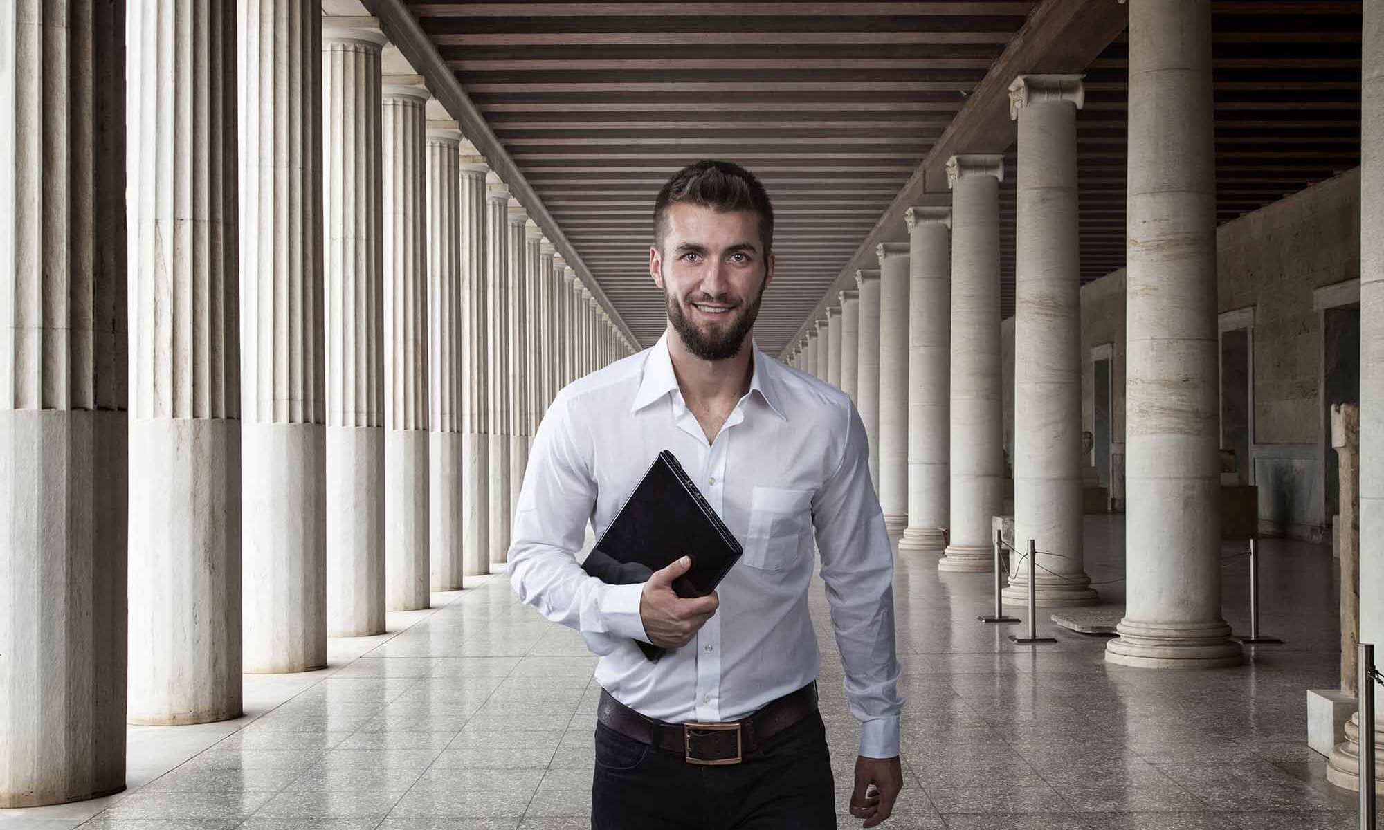 Enamorarse de un maestro en la universidad.