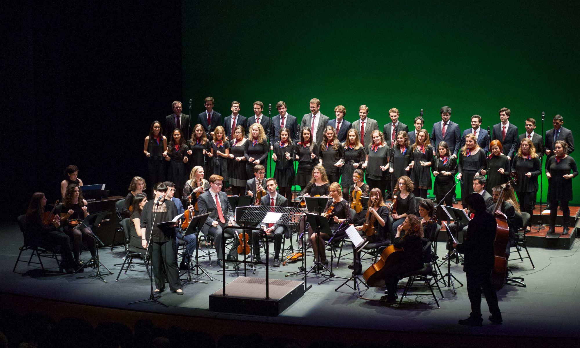 Himno universitario, gaudeamus igitur.